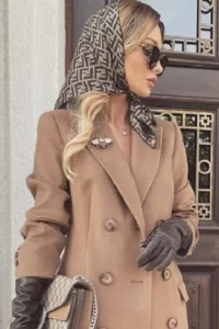 مینی اسکارف با مانتو کتی