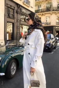 مینی اسکارف به چه صورتی میاد