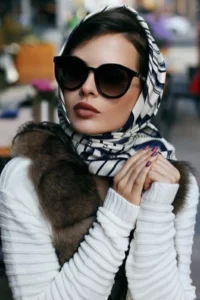 مینی اسکارف با لباس مجلسی