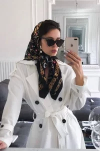 مینی اسکارف به چه صورتی میاد