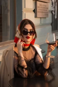 مینی اسکارف با لباس مجلسی