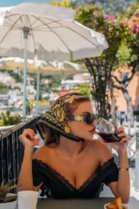 روسری کوچک با چه مانتویی ست میشه